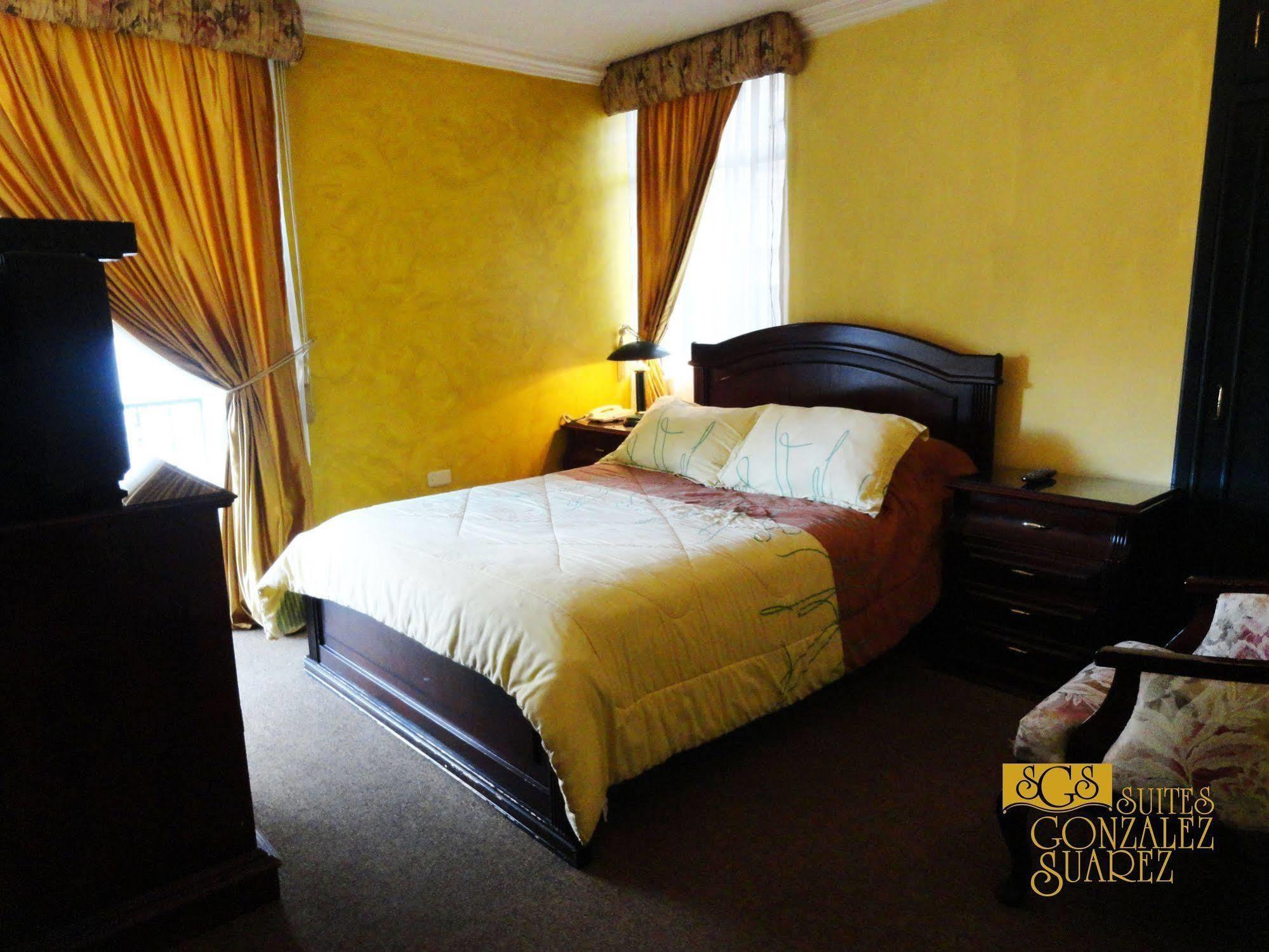Hotel Suites Gonzalez Suarez กีโต ภายนอก รูปภาพ