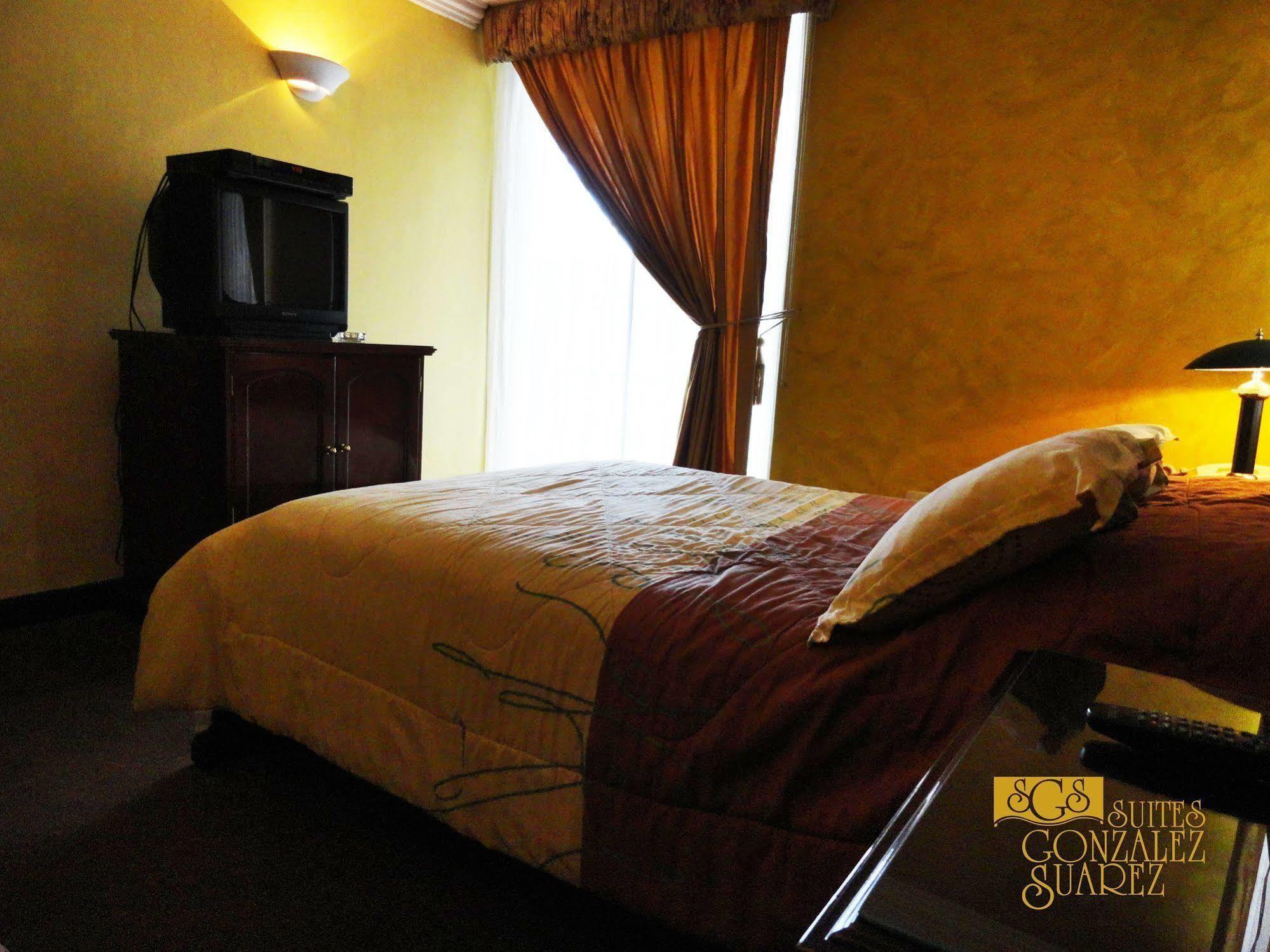 Hotel Suites Gonzalez Suarez กีโต ภายนอก รูปภาพ