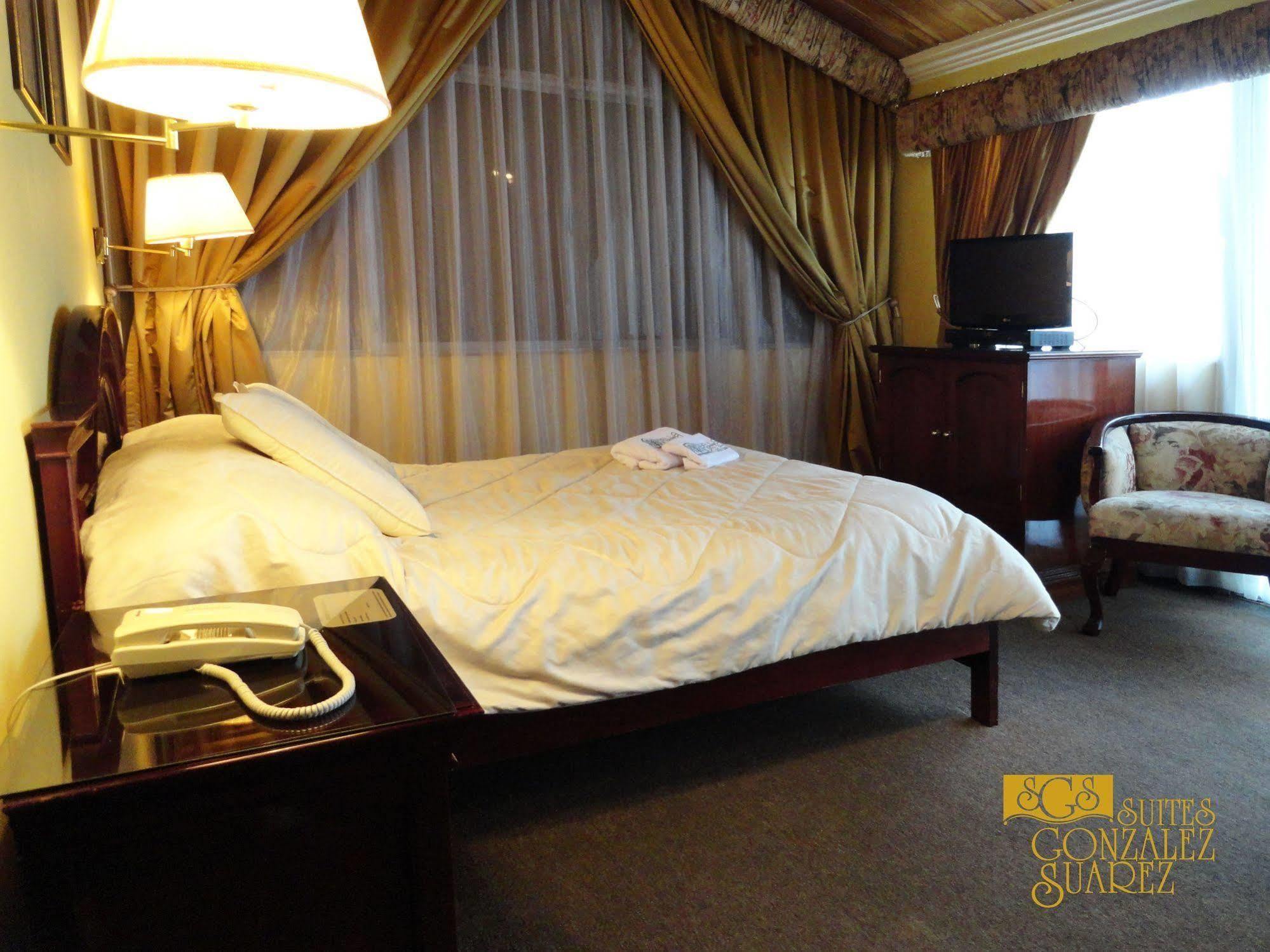 Hotel Suites Gonzalez Suarez กีโต ภายนอก รูปภาพ